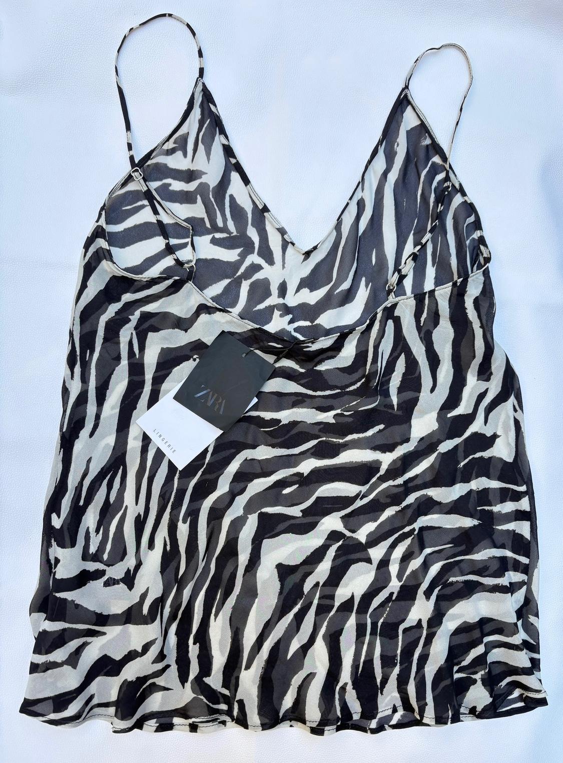 ANIMAL PRINT TOP - Image 2