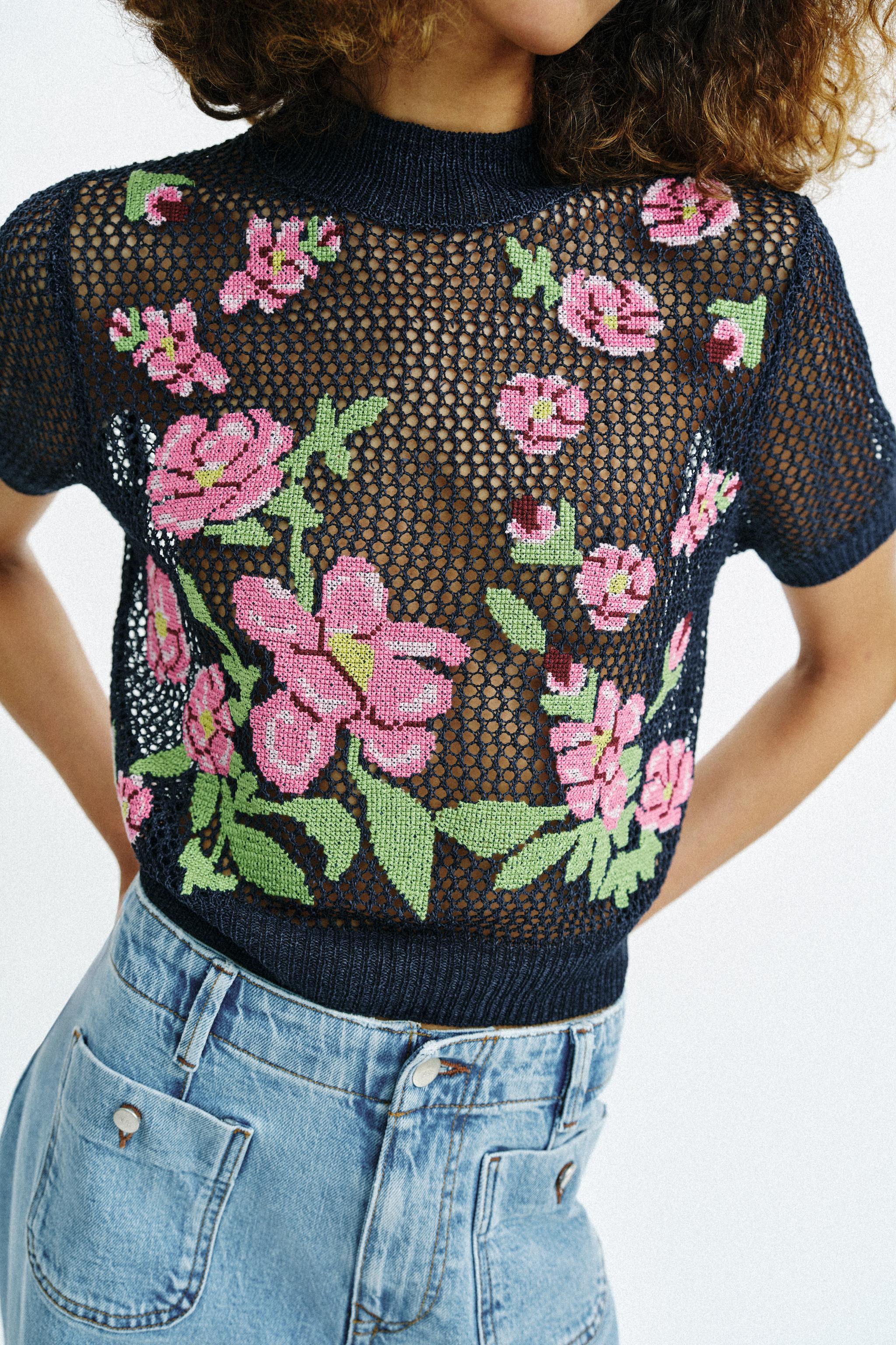 フラワー刺繍オープンニットトップス - ブルー | ZARA Japan / 日本