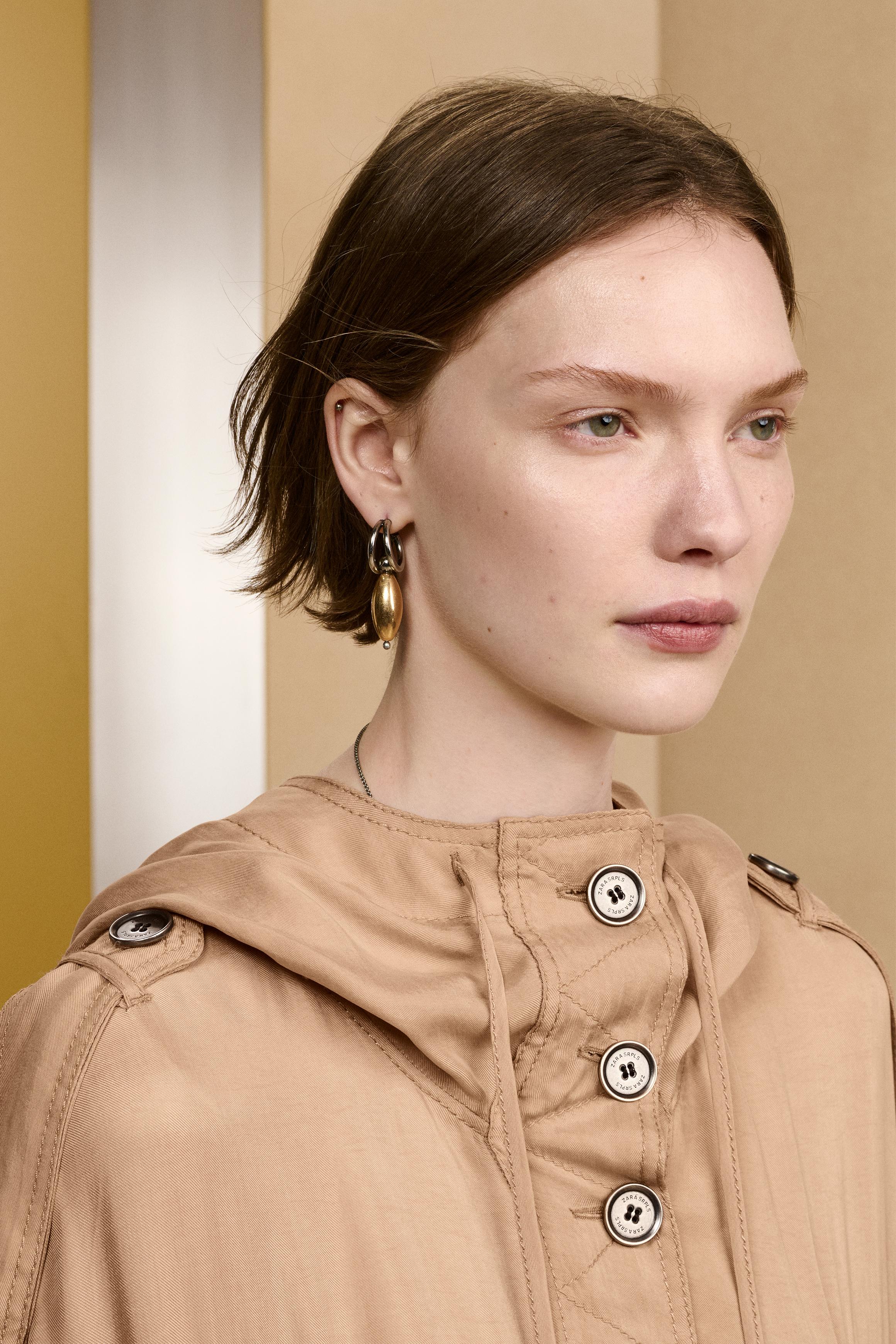 【ZARA】リヨセル混紡糸パーカー PRK 14 | 2679/233/731 PRK 14 - ダークベージュ | ZARA Japan / 日本