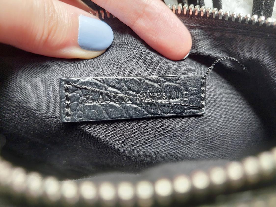 BLACK FRINGE BAG - Image 6