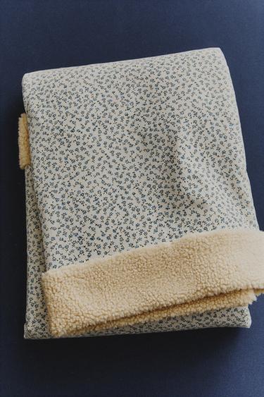 FLORAL PET BLANKET - Blue by Zara