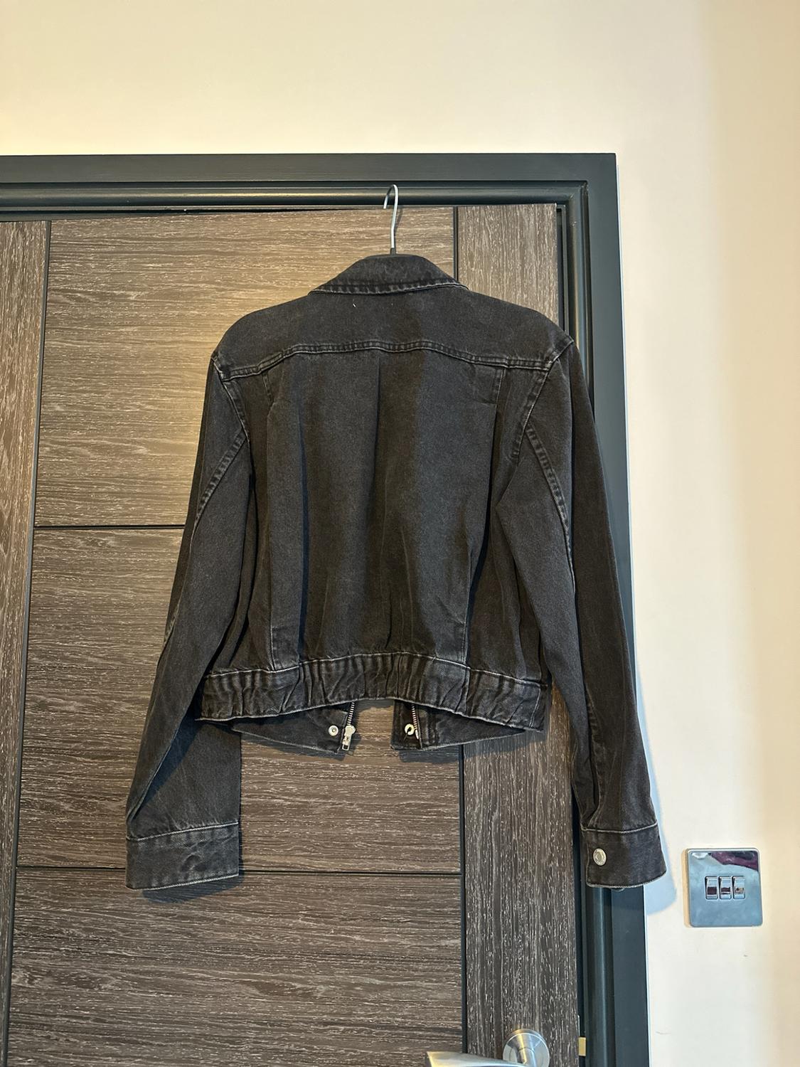 CROPPED DENIM BOMBER JACKET - Image 2
