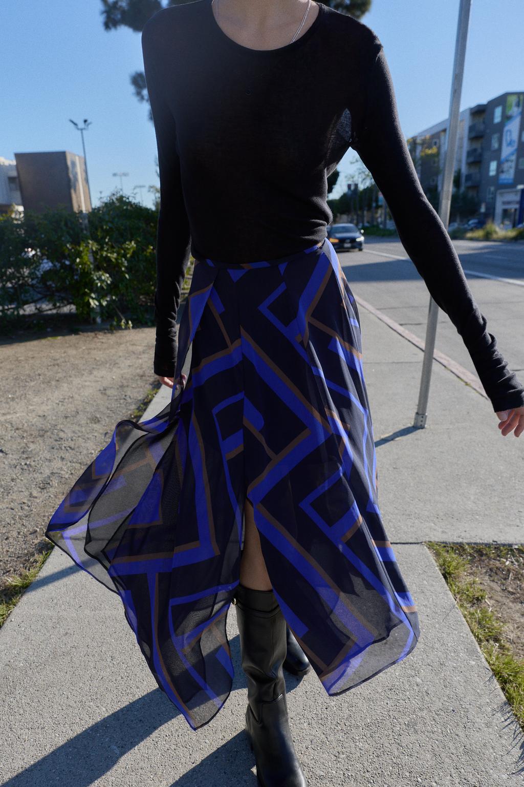 ASYMMETRIC PRINTED MIDI SKIRT - image 2