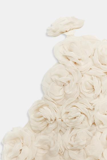 TOP HALTER EN MAILLE STRUCTURÉE FLEURIE - Beige de Zara - Image 8