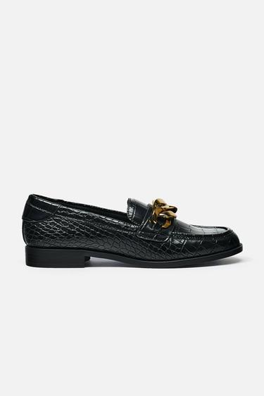 TEXTURED LOAFERS WITH CHAIN - Black by Zara