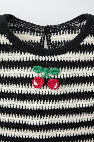TOP EN CROCHET À RAYURES BRODERIE CERISES - Écru / Noir de Zara - Image 2