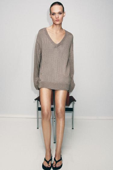 THICK KNIT V-NECK JUMPER - Taupe grey by Zara