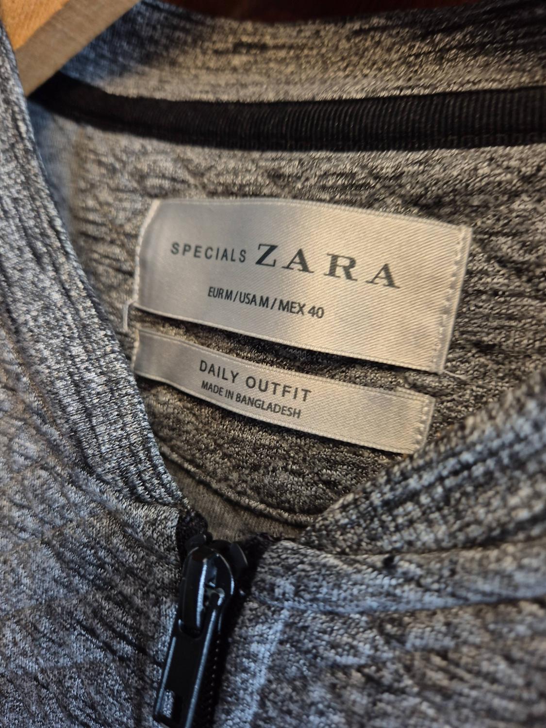 BASIC BOMBER JACKET - Image 2