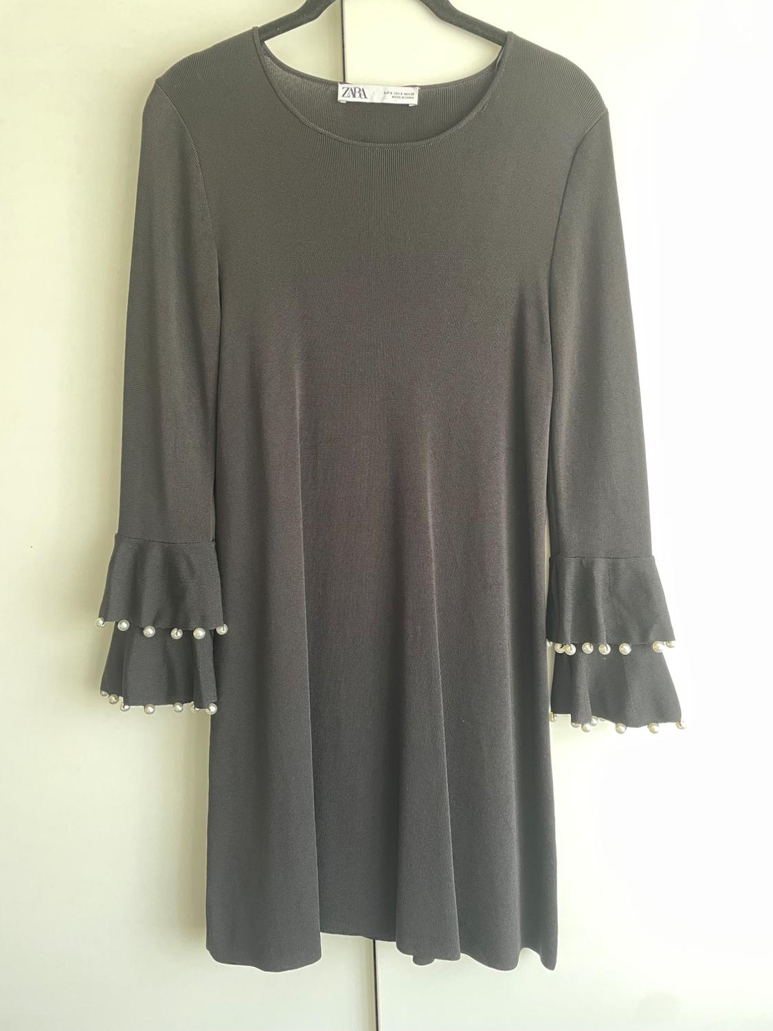 KNIT DRESS WITH FEATHER TRIM SLEEVES - Image 3
