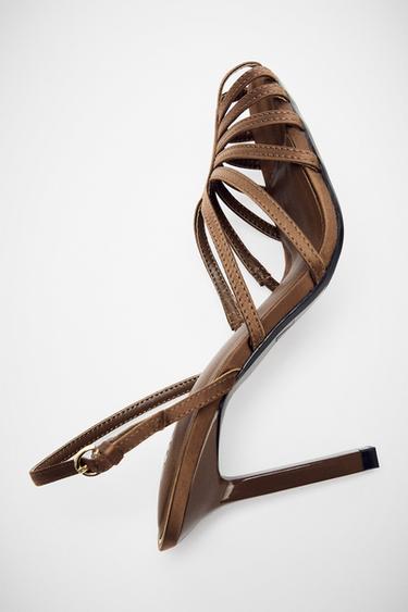 حذاء بكعب بتصميم قفص - بني by Zara