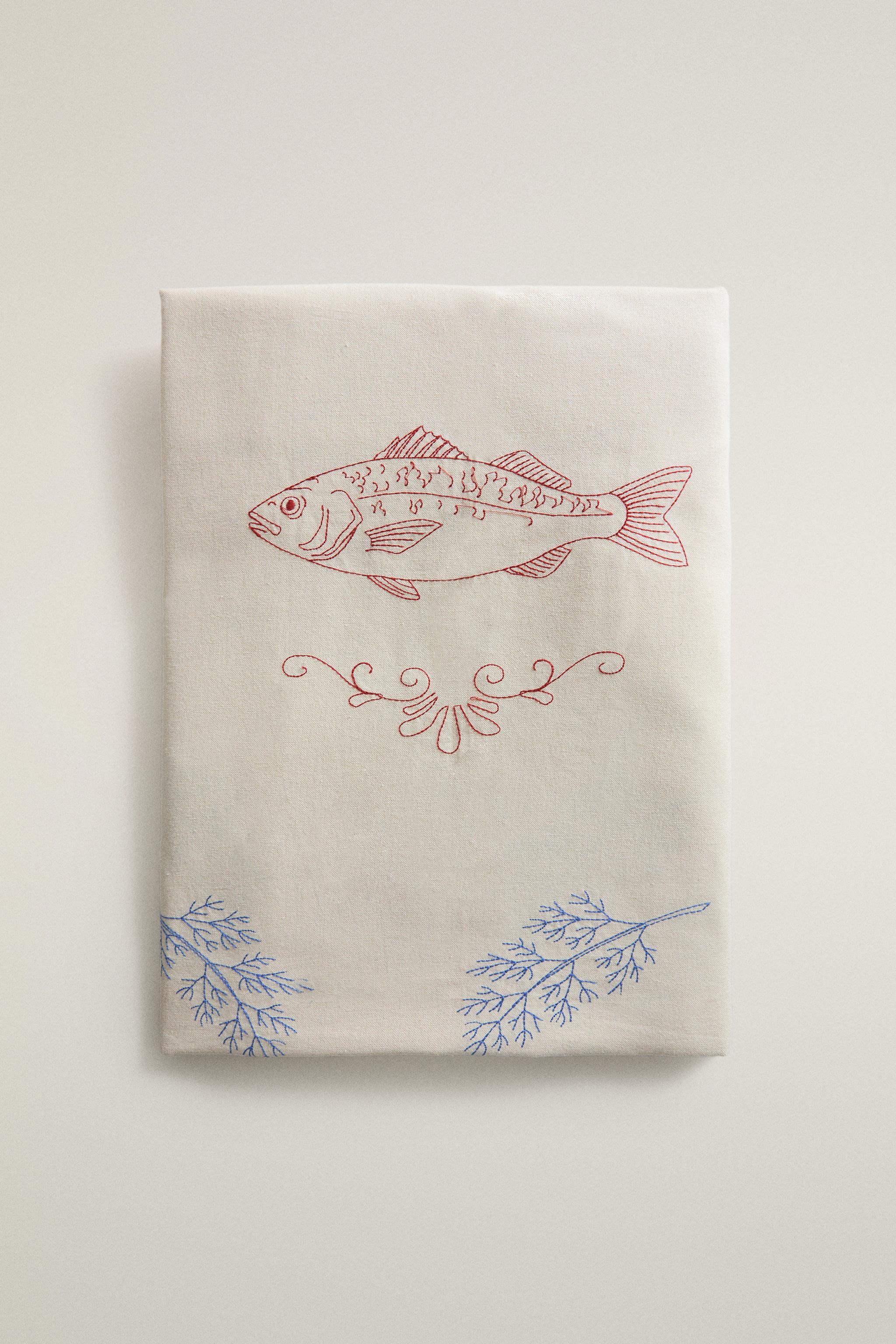 FISH PRINT COTTON TABLECLOTH