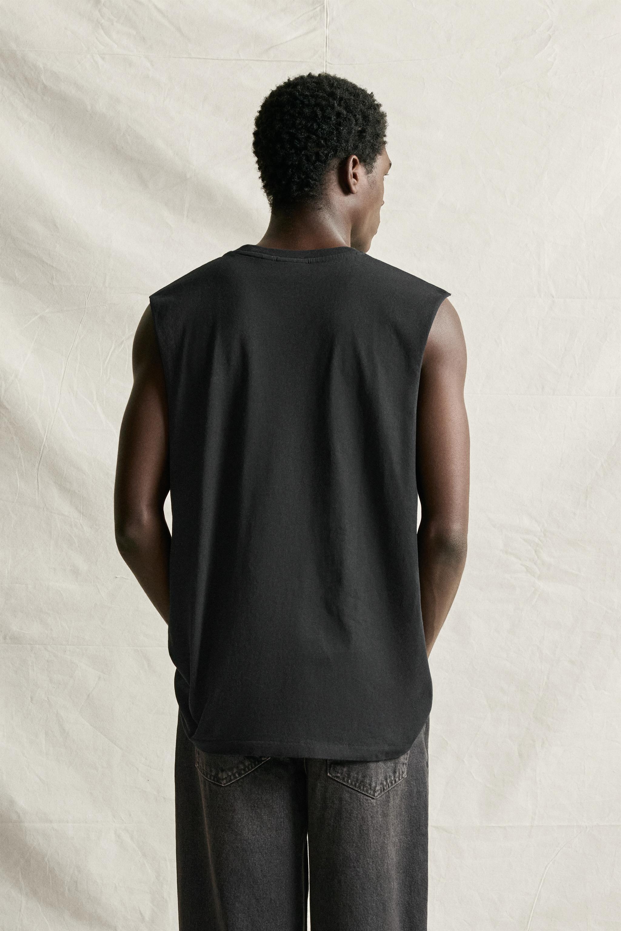 LIGHTWEIGHT RELAXED FIT TANK TOP