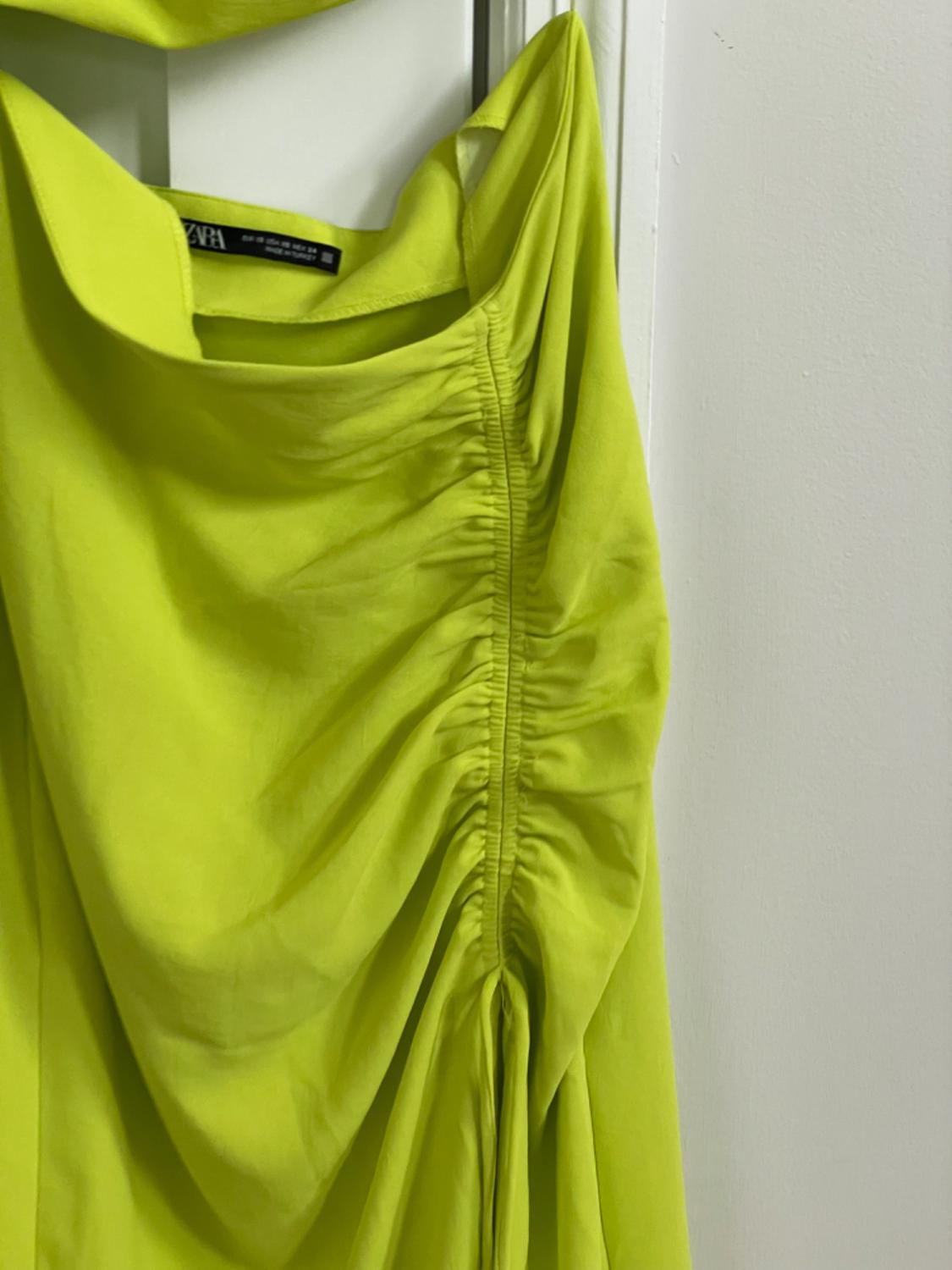 VESTIDO DRAPEADO ASIMÉTRICO - Image 4