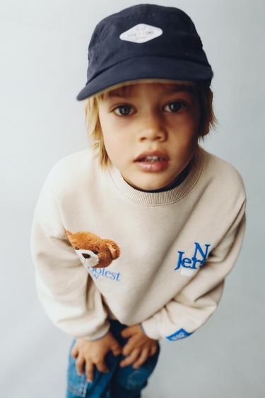 Zara BEAR PRINT AND EMBROIDERED TEXT SWEATSHIRT - Light beige