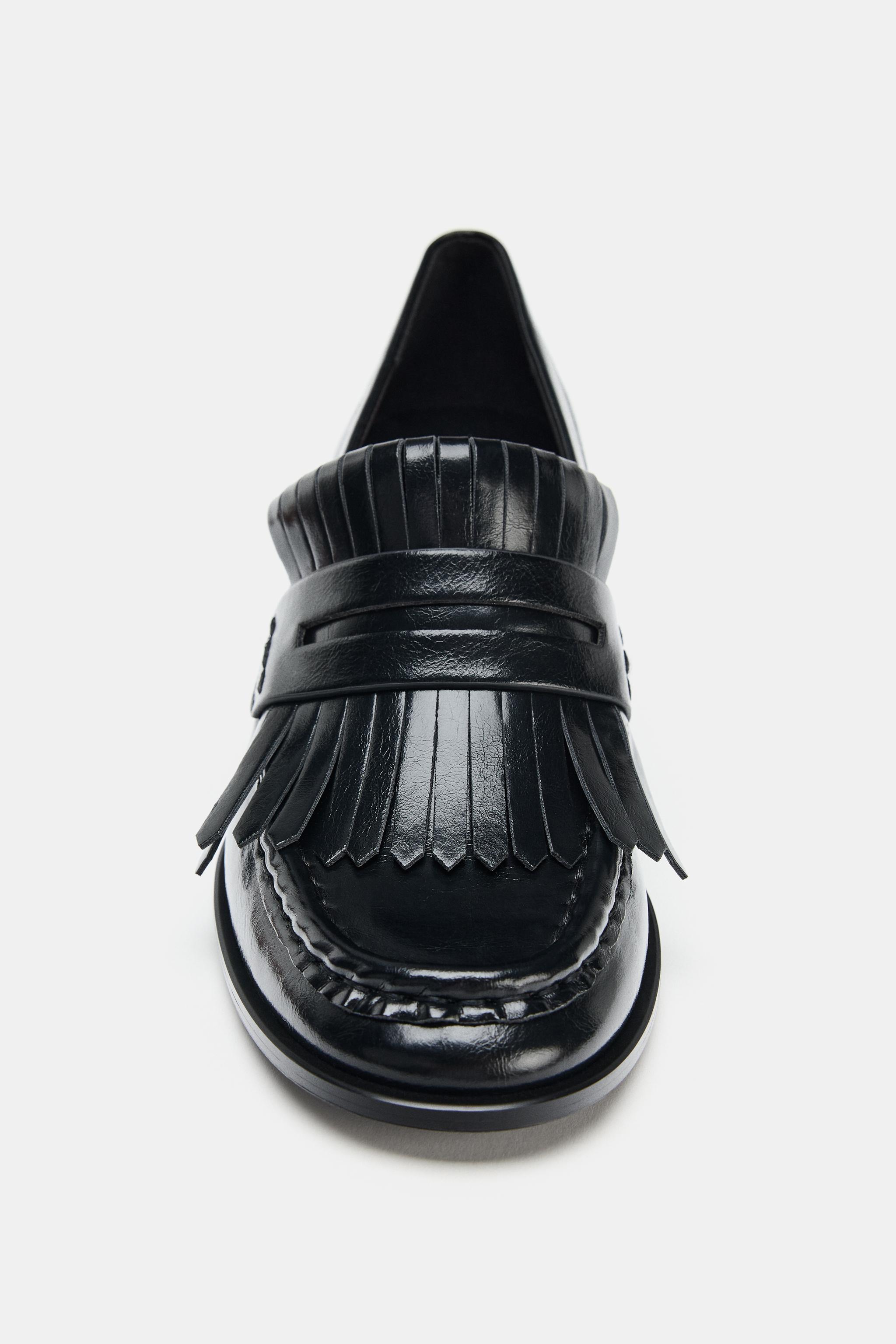 新品:ZARA フリンジ付きヒールローファー　37、24cm フリンジ付きヒールローファー - ブラック | ZARA Japan / 日本