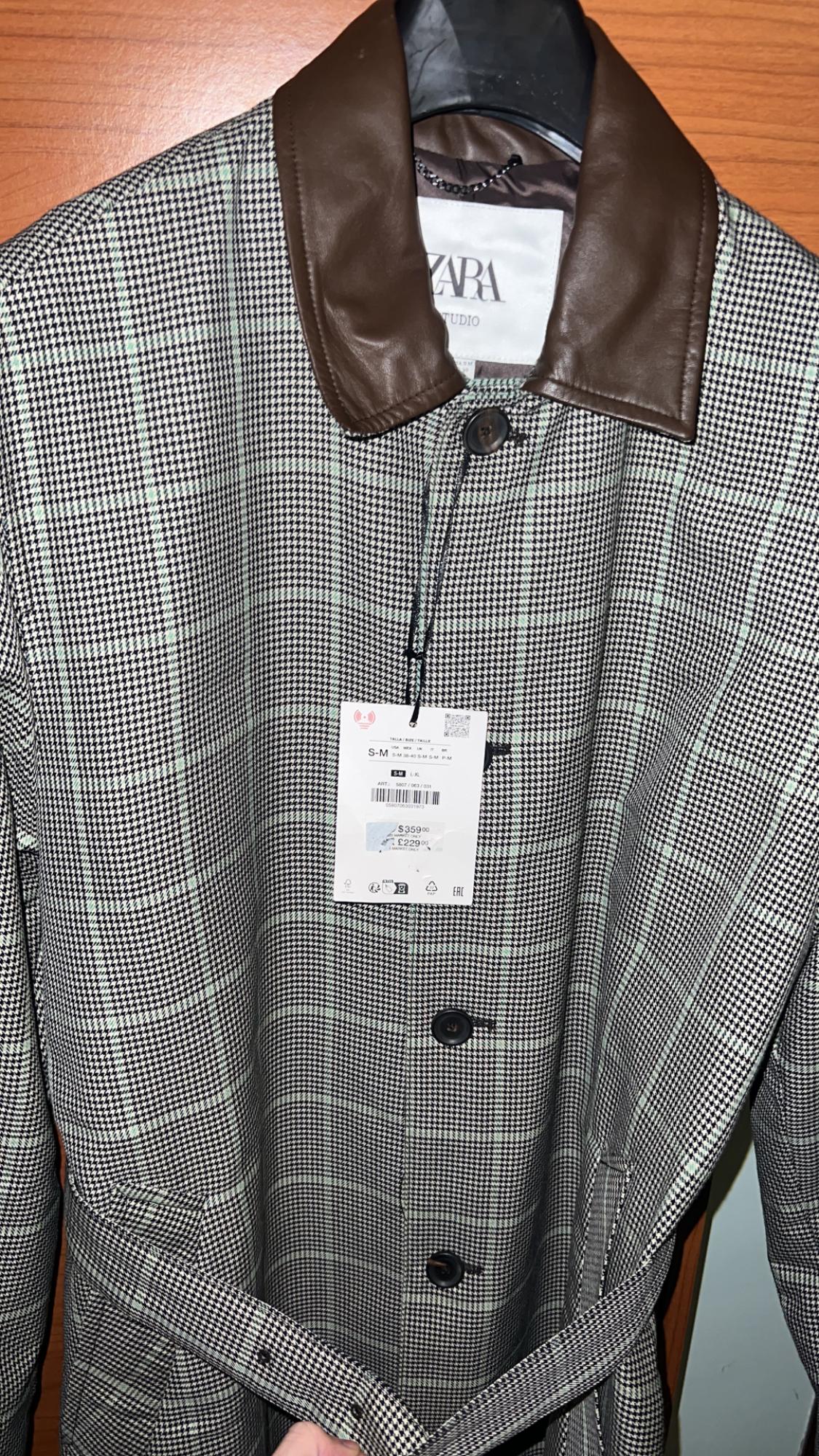 LIMITED EDITION CHECK TRENCH COAT WITH LEATHER DETAIL - Image 5