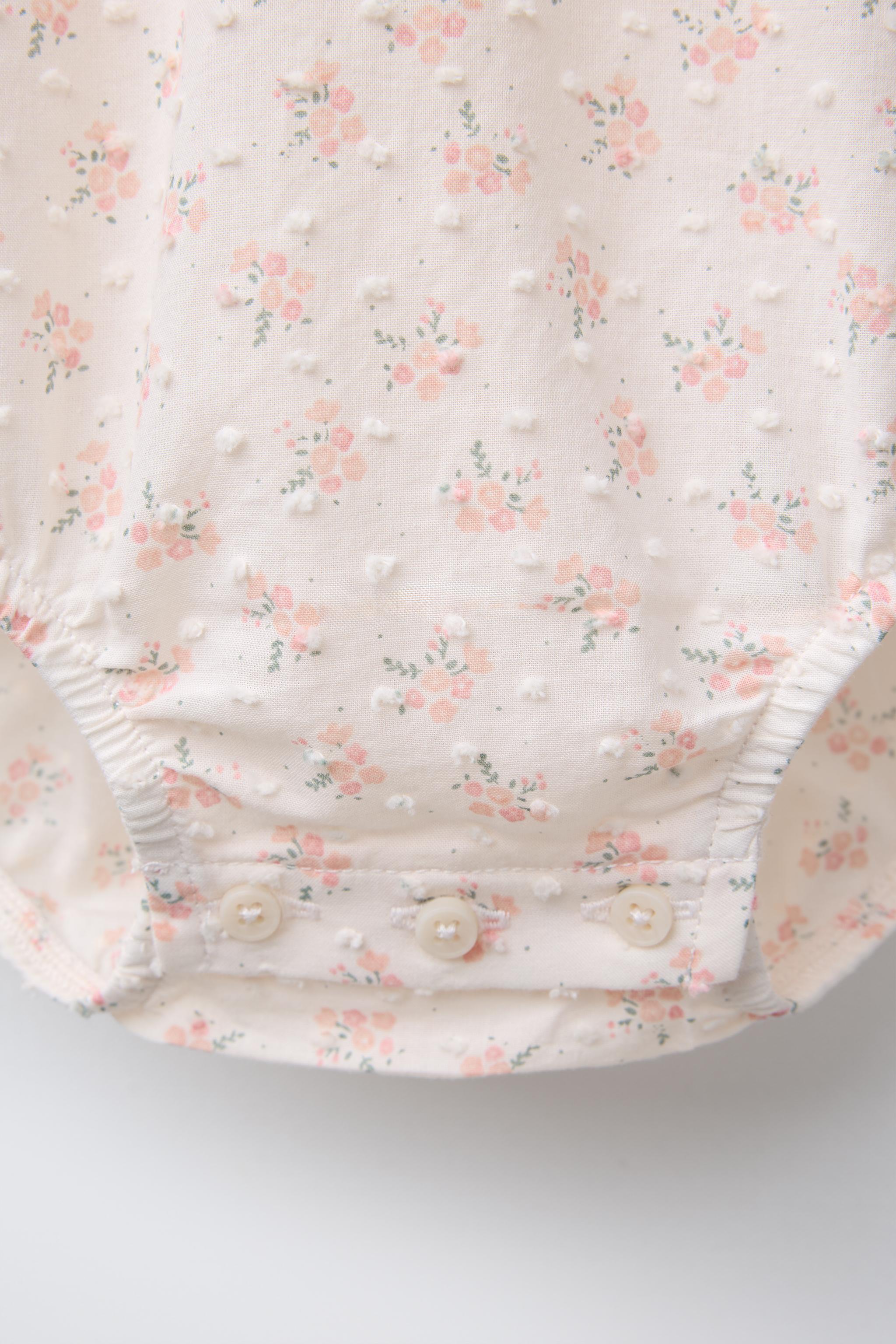 FLORAL PRINT DOTTED MESH BODYSUIT - Pastel pink | ZARA