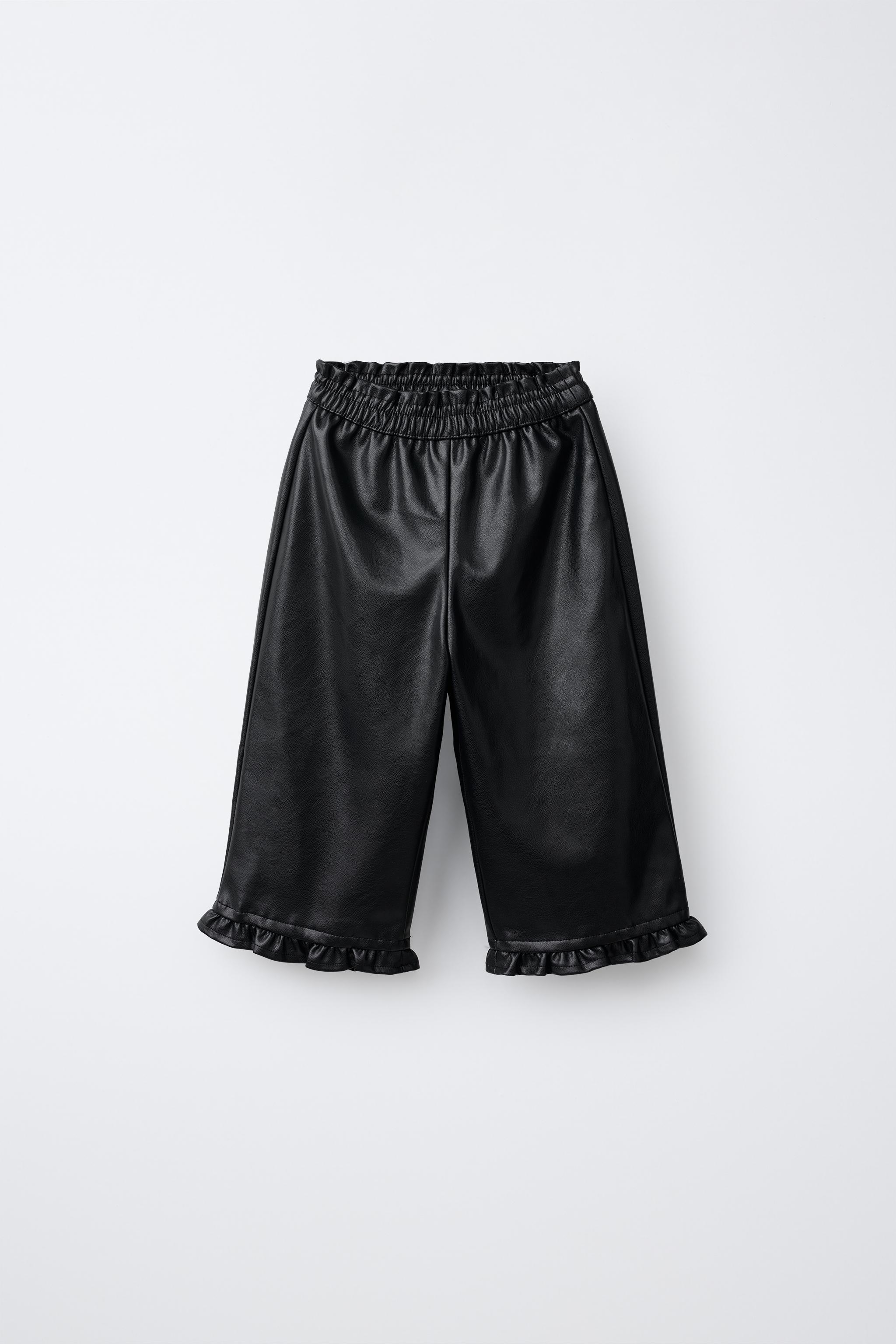 FAUX LEATHER CULOTTE PANTS — Black