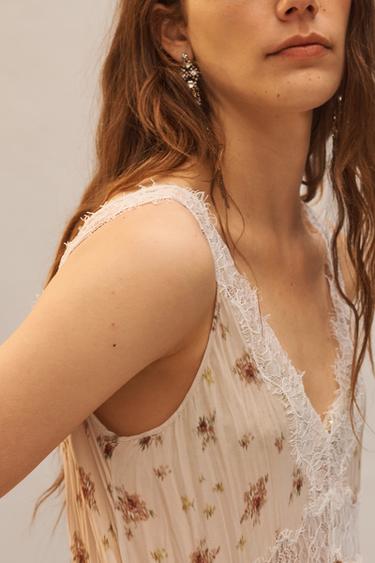 LIMITED EDITION PRINTED LACE DRESS - Printed by Zara - Image 4