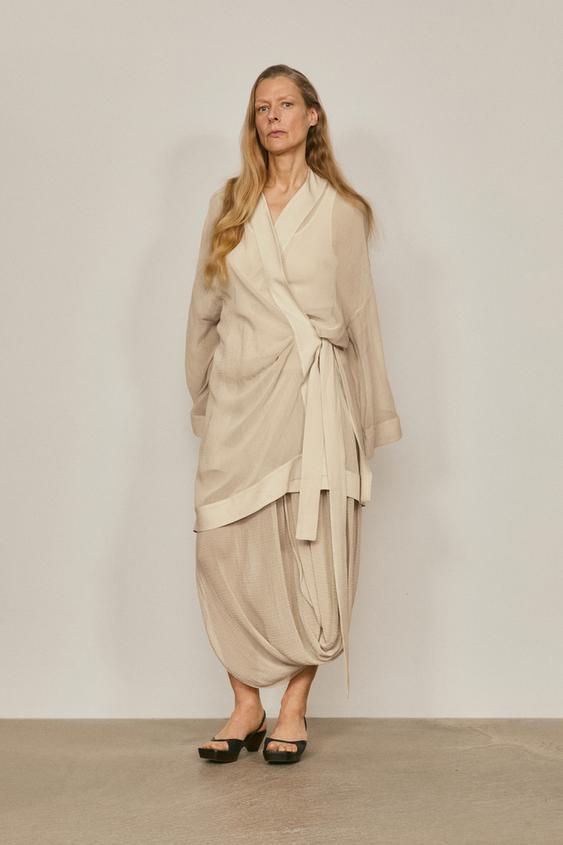 Flowing textured kimono - LIMITED EDITION from Zara - $420