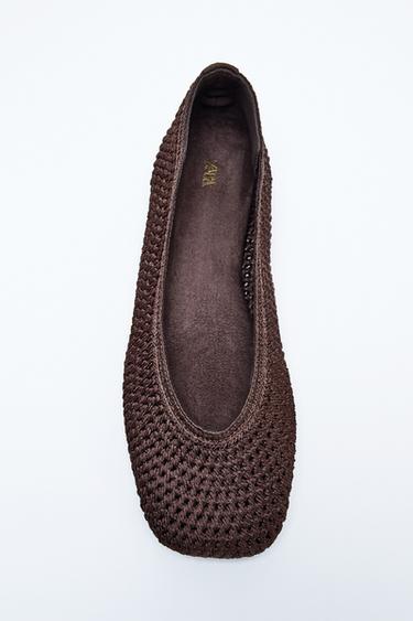 BALLERINA IN FLECHTOPTIK - Braun von Zara