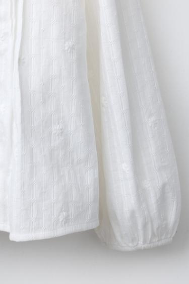 CHEMISE ROMANTIQUE À FLEURS BRODÉES - Blanc cassé de Zara - Image 3