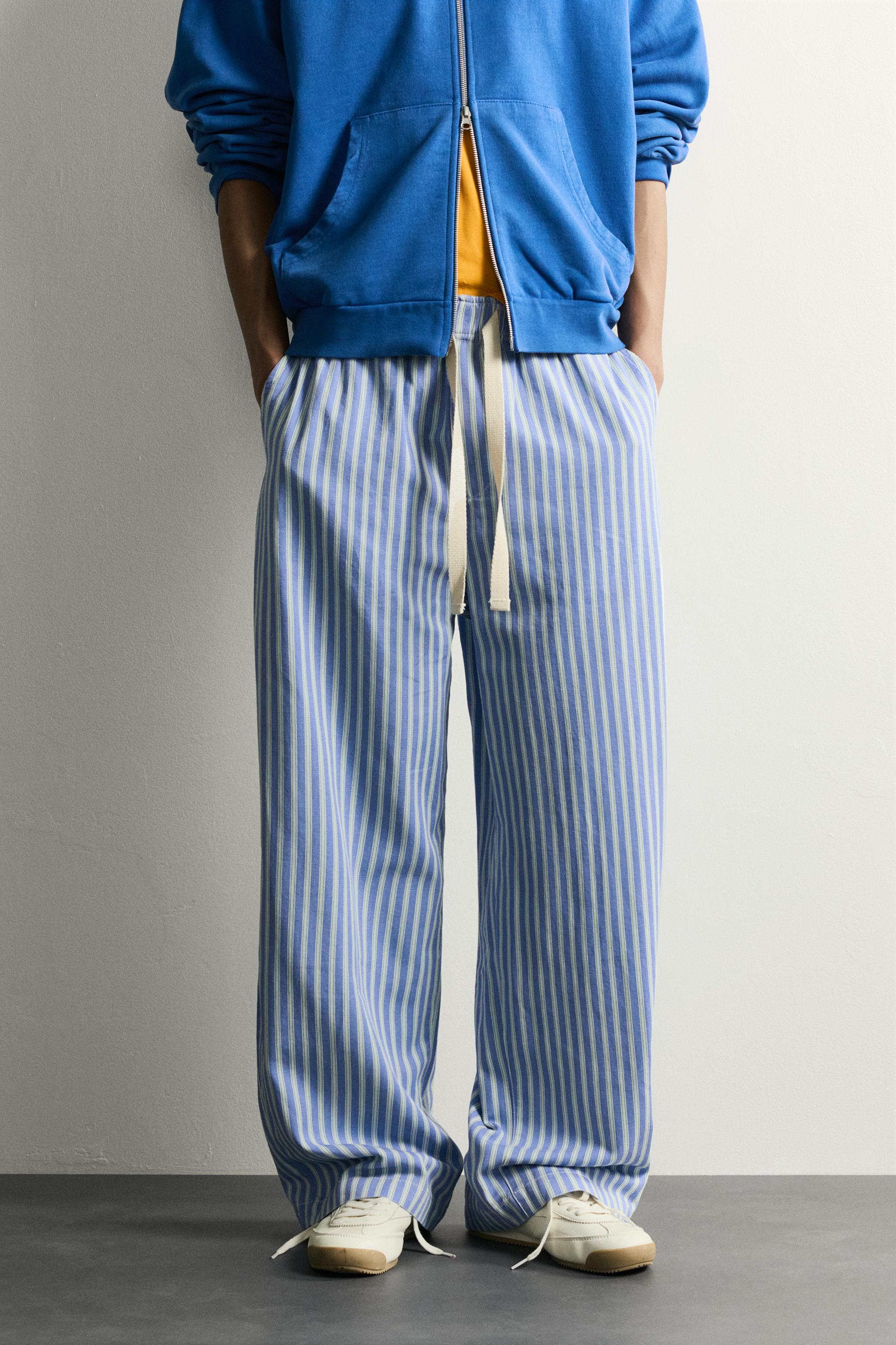 PANTALON BAGGY FIT RAYURES