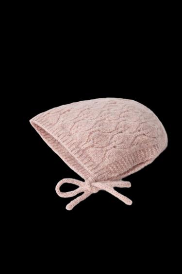 LEAF-DETAIL KNIT BONNET - Light pink by Zara
