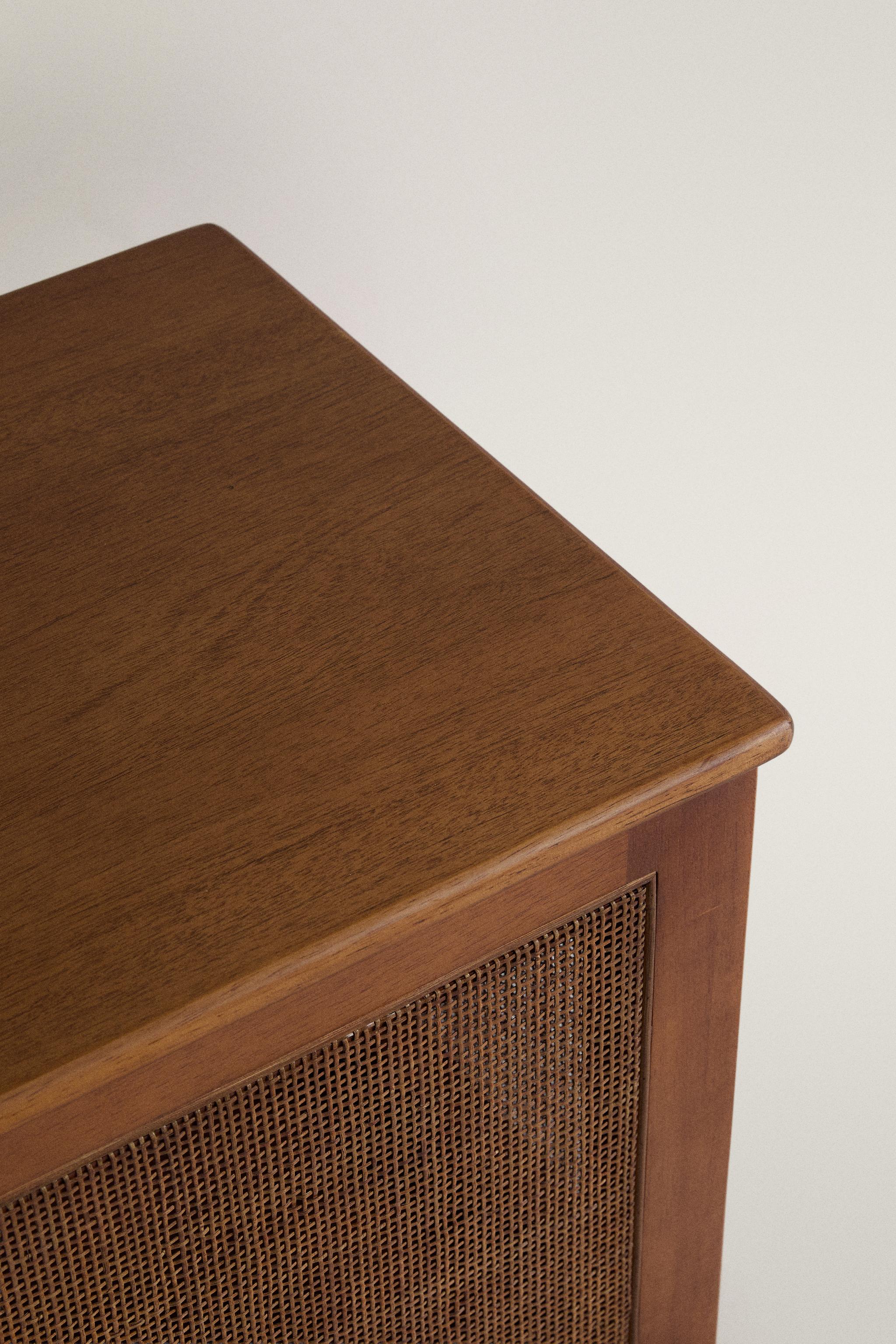 WOOD AND RATTAN BENCH