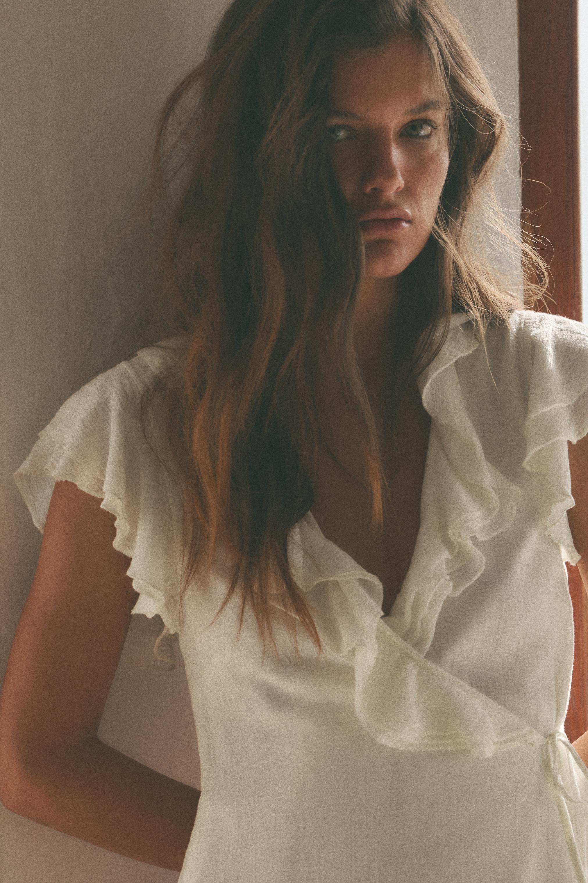 RUFFLED MINI DRESS
