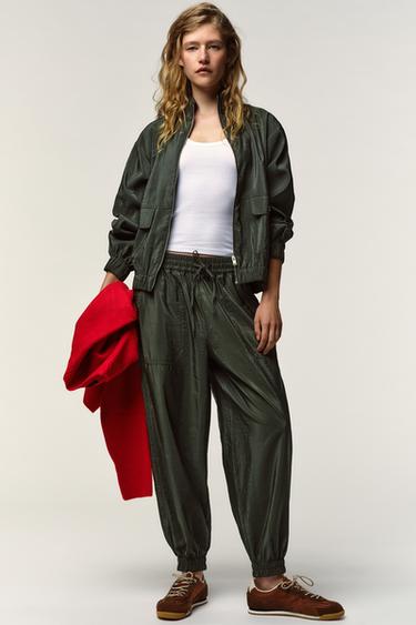 PANTALÓN PUÑO BAJO - Khaki de Zara