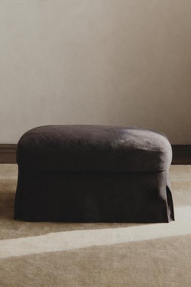 FOOTSTOOL 01 - Berenjena de Zara