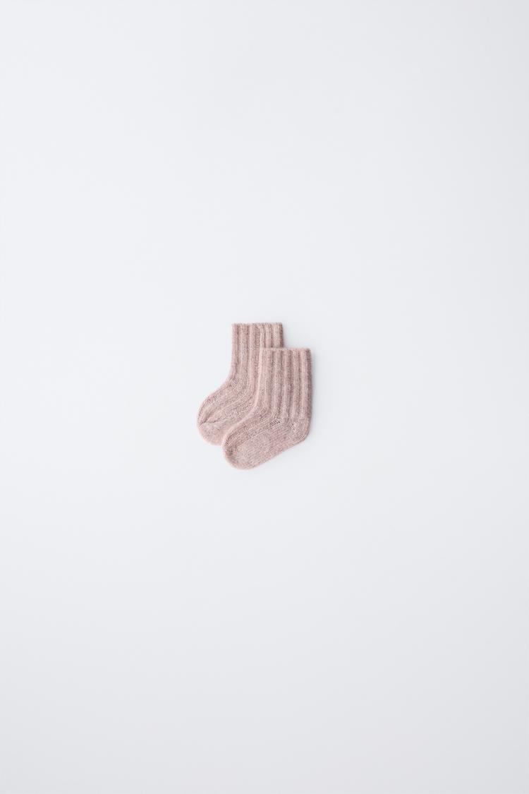 RIBBED KNIT SOCKS