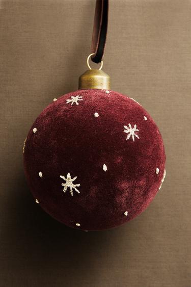 VELVET BAUBLE CHRISTMAS TREE DECORATION WITH STARS - Burgundy by Zara - Image 4