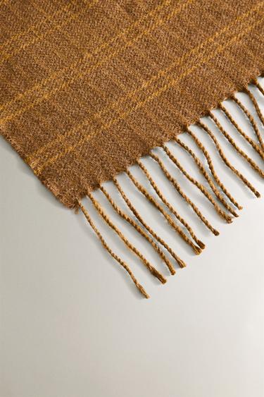 PLAID CARREAUX - Moutarde de Zara - Image 1