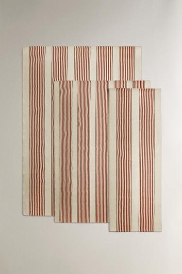 STRIPED COTTON AND JUTE RUG - Red by Zara