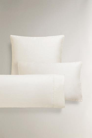 SATEEN PILLOWCASE (500 THREAD COUNT) - Light beige by Zara