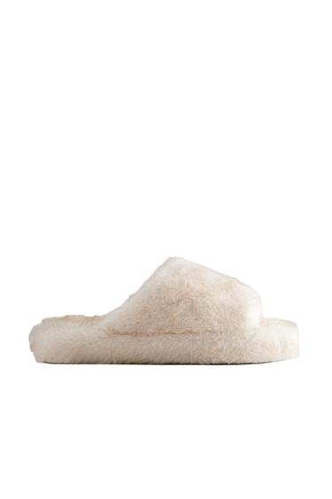 FAUX FUR FLATFORM SLIPPERS - White by Zara