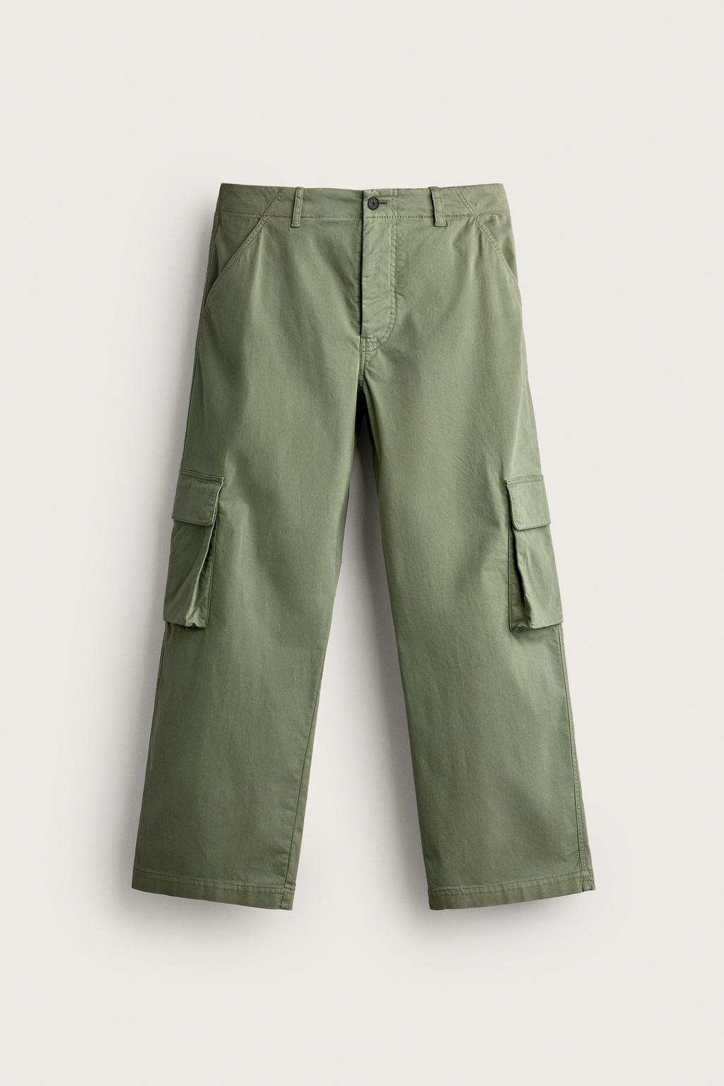 RELAXED FIT CARGO TROUSERS