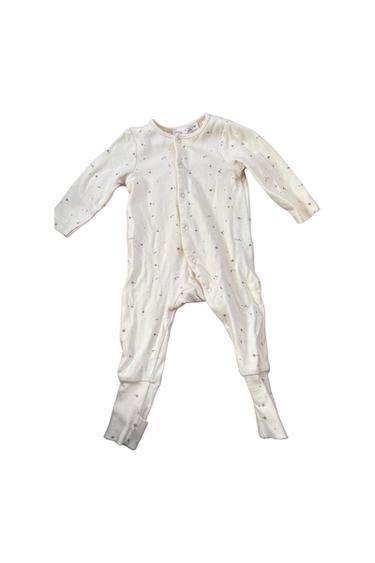 PIJAMA CON OPCIÓN AL CALCETÍN DE ESTRELLAS