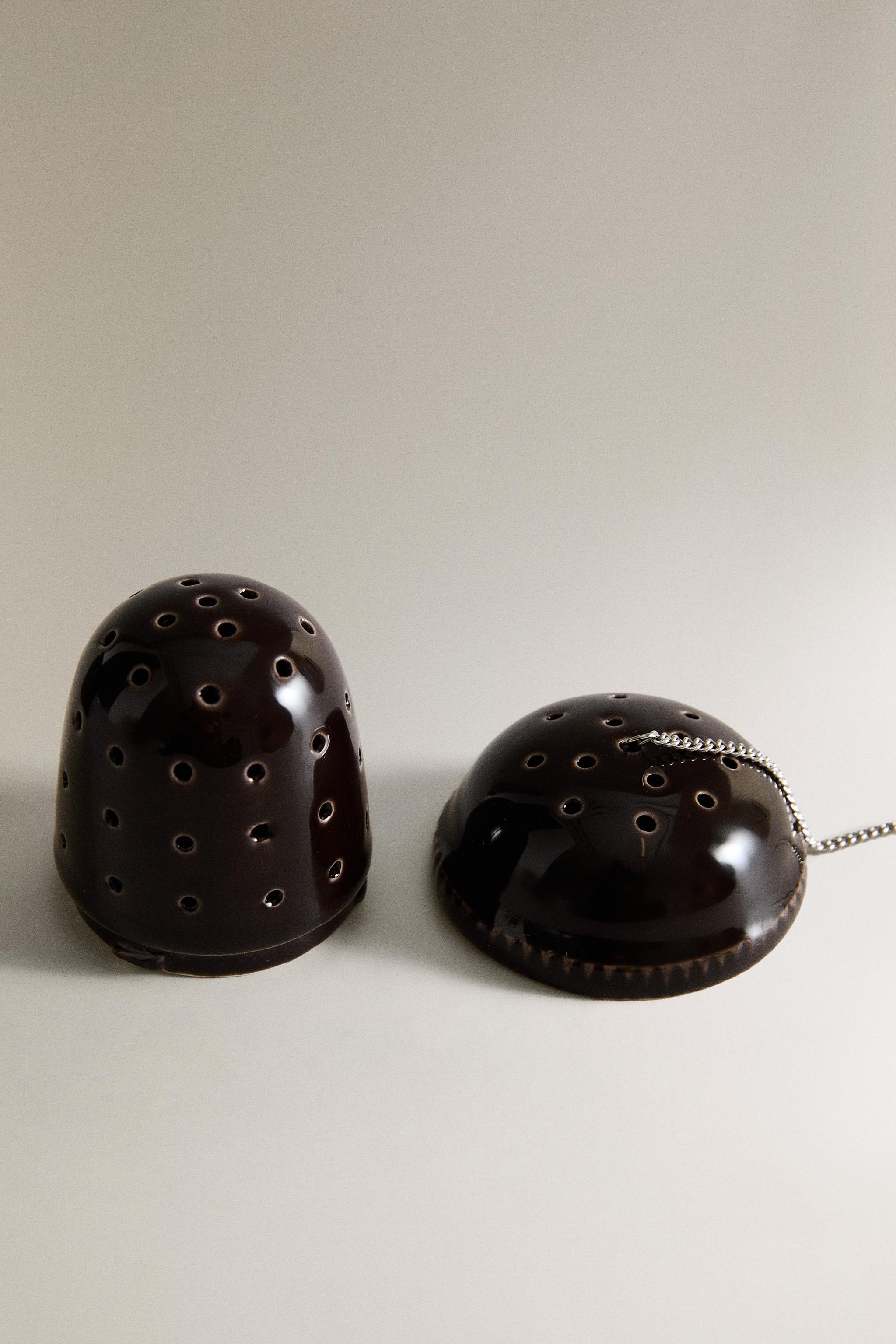 PORCELAIN TEA INFUSER