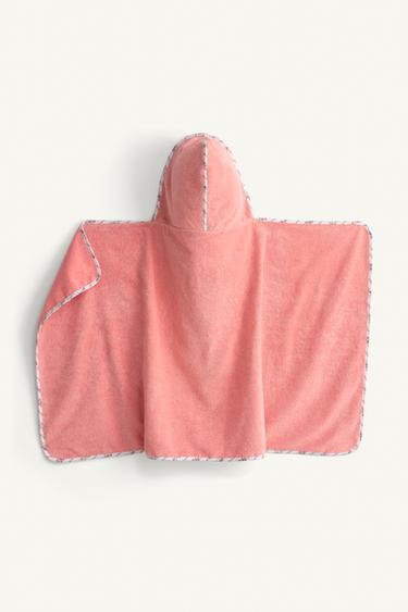 LIMITED EDITION FLORAL TRIM PONCHO TOWEL - Pinks by Zara