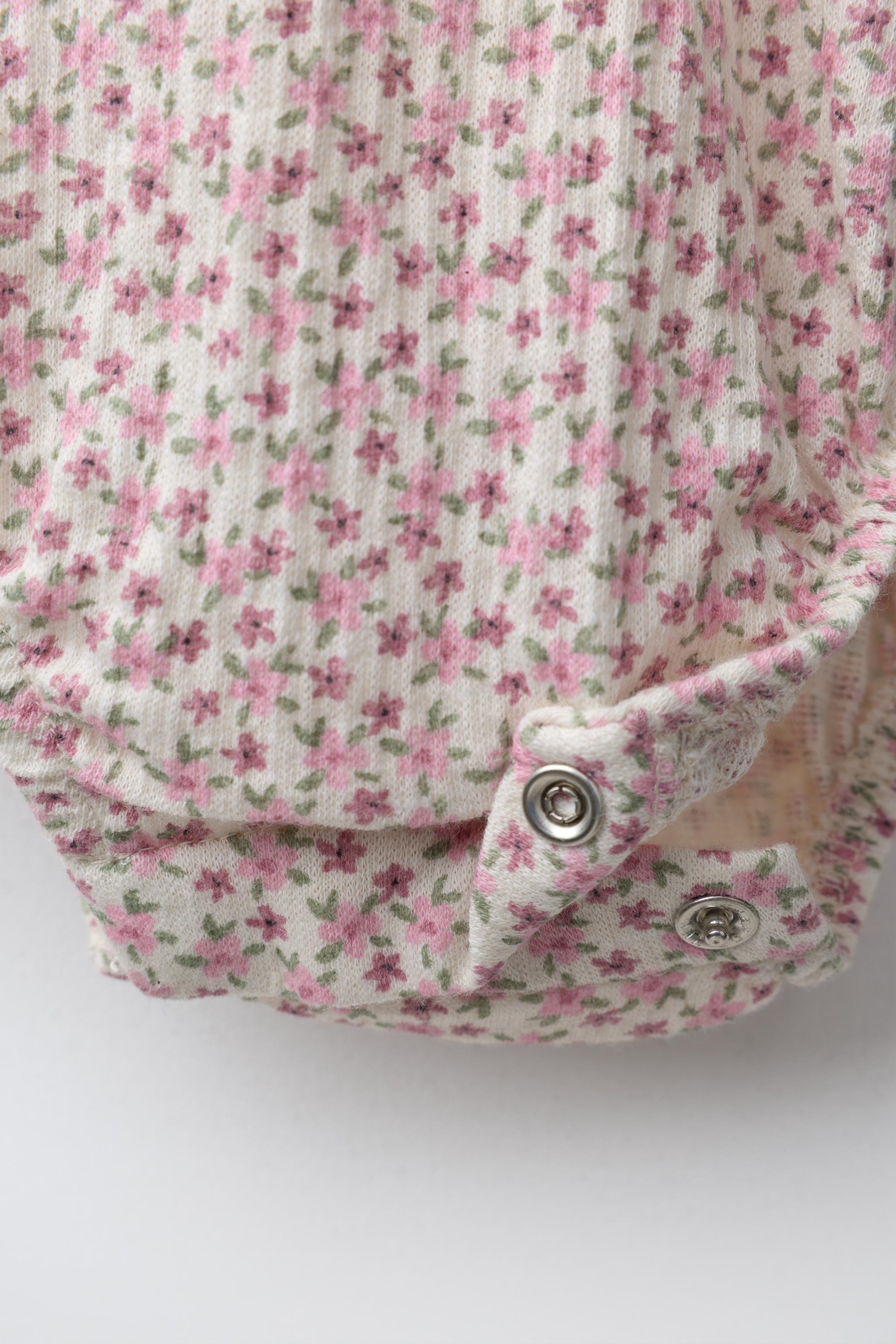 TEXTURED FLORAL PRINT BODYSUIT