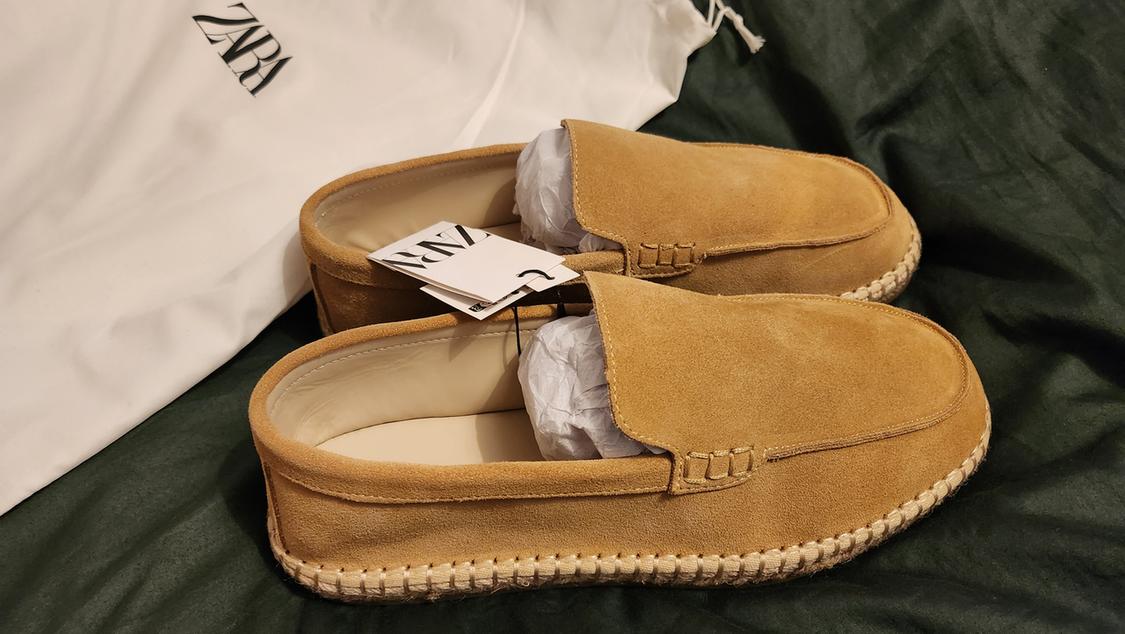 LEATHER AND JUTE DECK SHOES
