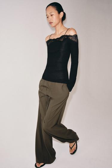 Zara OFF-THE-SHOULDER T-SHIRT - Black