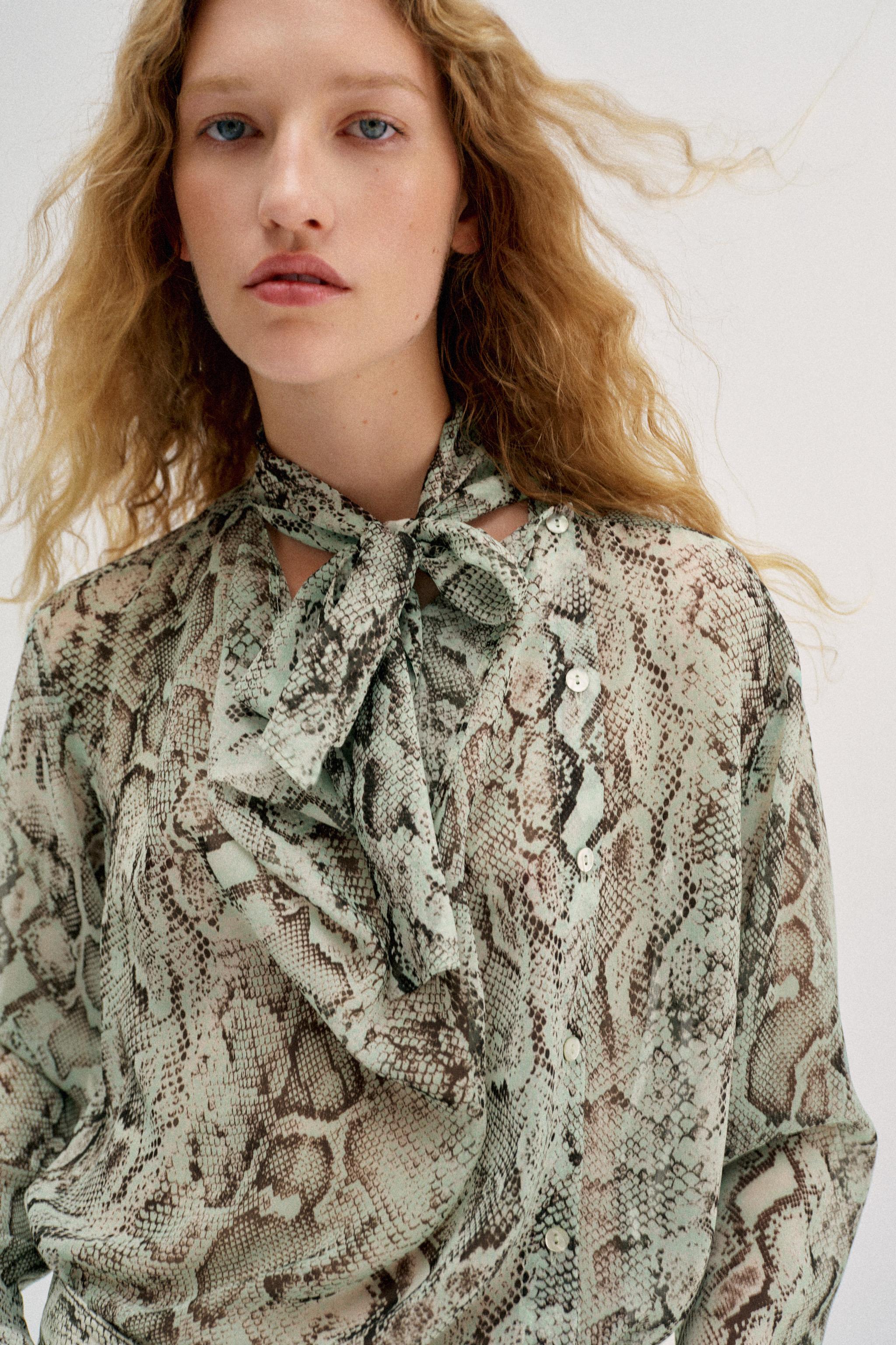 ANIMAL PRINT SHIRT — Snake