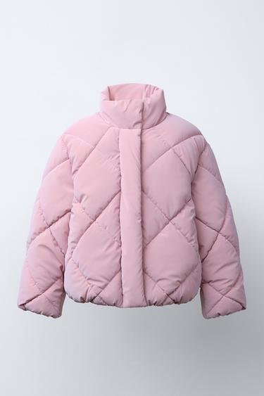 СТЕГАНАЯ КУРТКА ИЗ ПРОРЕЗИНЕННОЙ ТКАНИ — ЦВЕТ РОЗОВОГО МЕЛА от Zara