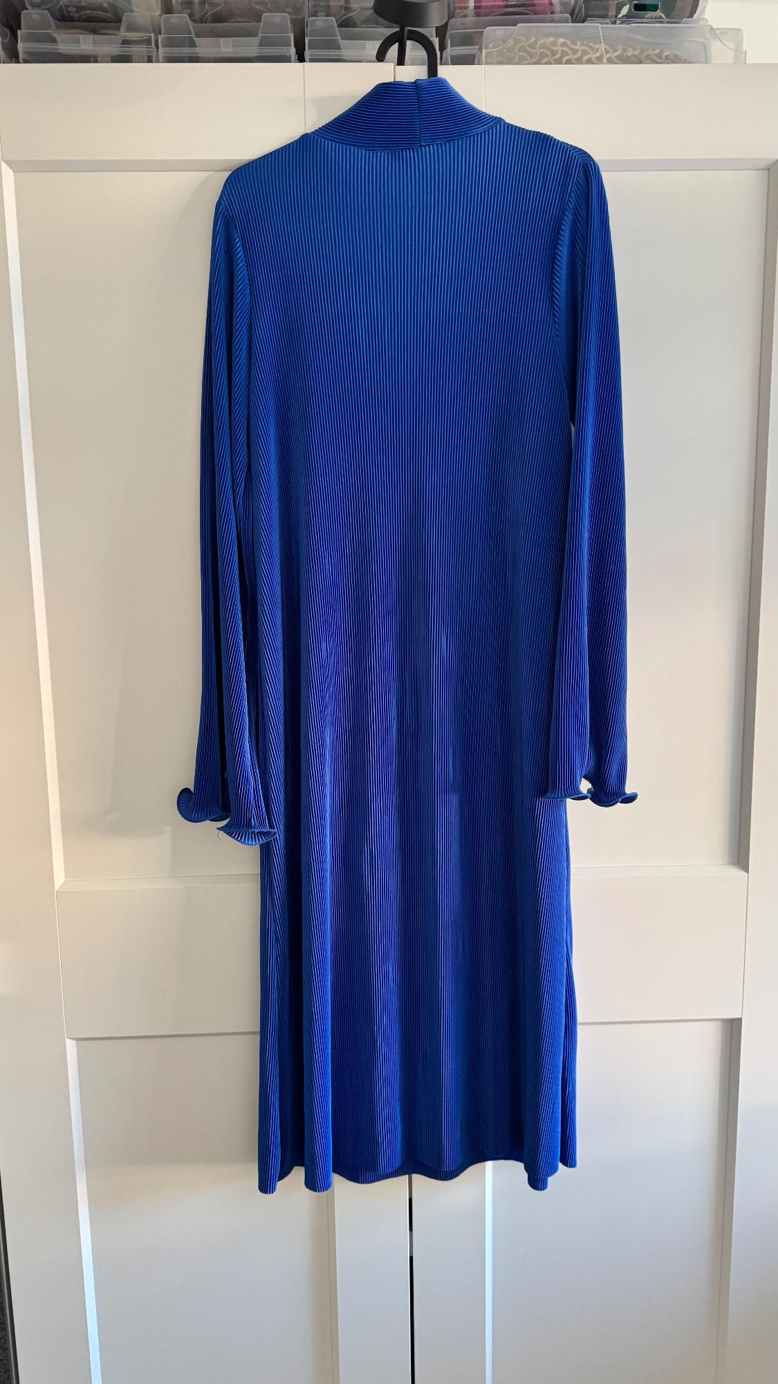 MICRO-PLEATED LONG DRESS - Image 2