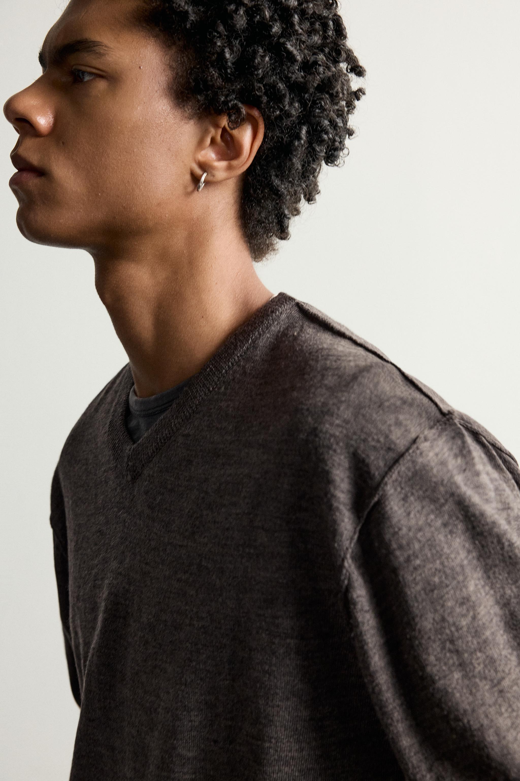 PULL RELAXED FIT COSTURAS