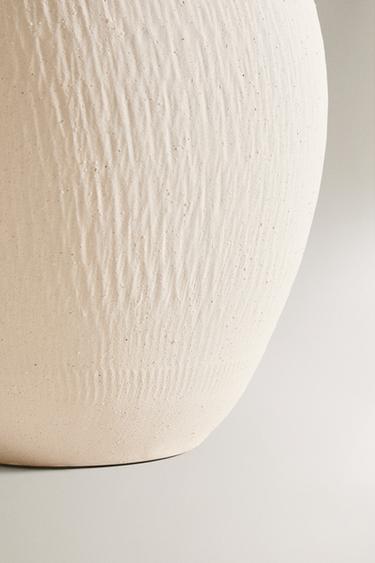 ROUGH CERAMIC VASE - Ecru by Zara - Image 2